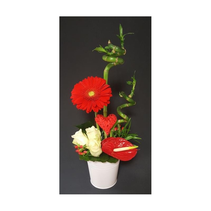 INES COMPOSITION JOURNEE DE LA FEMME 14 TIGES AVEC SEAU ZINC 13CM